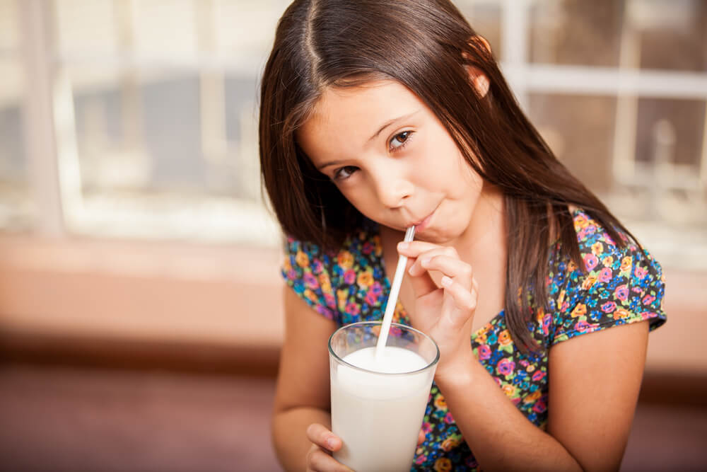 ¿Qué pasa si mi hijo no quiere tomar leche?