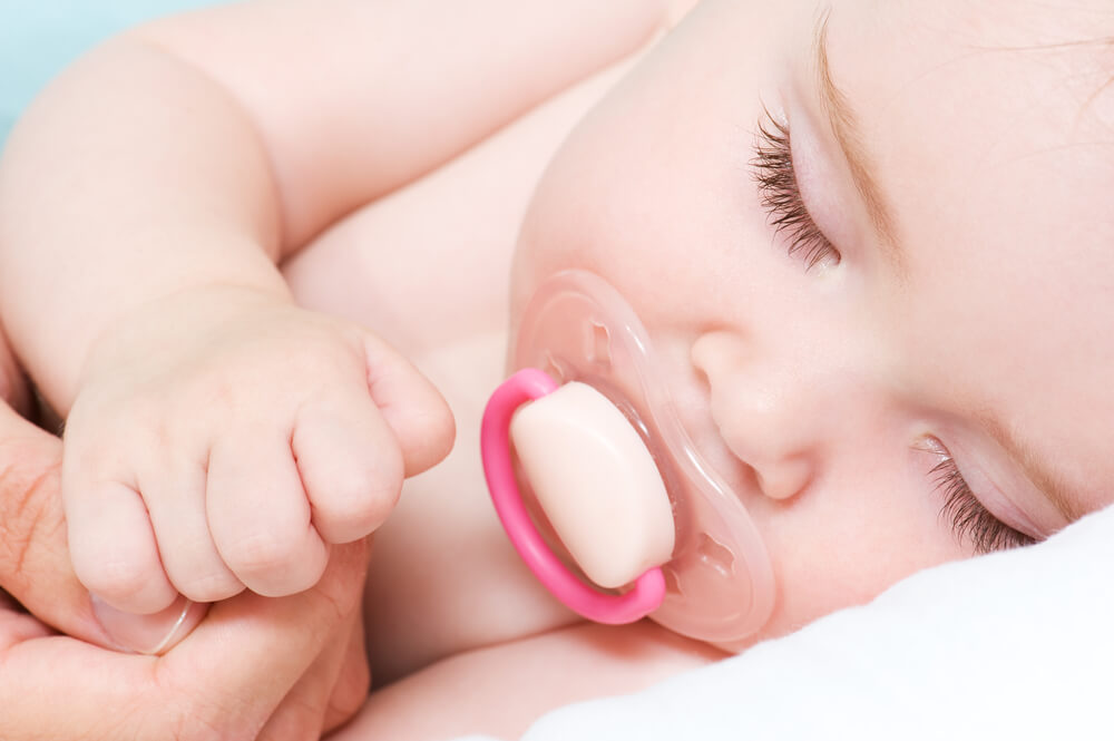 Chupones para bebés: ventajas y desventajas